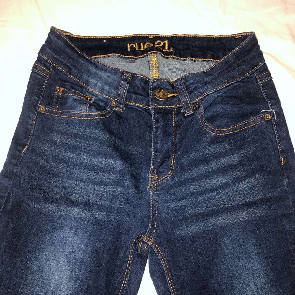 Rue21 Mid Rise Jegging - Picture 2 of 4